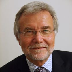 Portraitfoto PD Dr. Klaus D. Lemmen